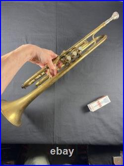 1900 PARIS WORLD FAIR JEROME THIBOUVILLE AWARD TRUMPET by COUESNON -JAZZ in Case