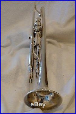 1970's King Silver Flair 1055t trumpet