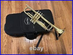 Allora ATR-250 Student Series Bb Trumpet (Extra mouthpiece included)