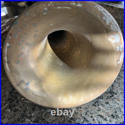 Antique French Brass Eb Alto Horn (Baritone) E. Couesnon Quillard -Lafayette Antique French Brass Eb Alto Horn (Baritone) E. Couesnon Quillard -Lafayette