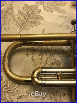 Bach Stradivarius Trumpet Model 25 Early Elkhart from 1965 includes many extras