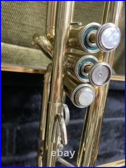 Bach TR300 TRUMPET with mouthpiece and Case-SEE PHOTOS