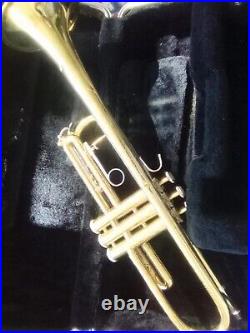 Bach TR300 Trumpet Serviced In Very Good Condition withBach 7C Mouthpiece & Case