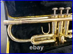 Bach Trumpet TR300H2 SN351551 Mouthpiece & Case