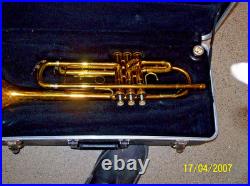 Conn 1000B Bb Trumpet! Plays great-looks acceptable
