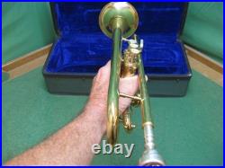 Conn 16B Trumpet Reconditioned Case & Conn 7C MP