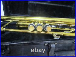 Conn 22 B Trumpet withJupiter 7C Mouthpiece and Case USA #815846