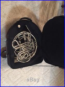 Conn 8DS (screw bell) Double French Horn withCase, Mpc