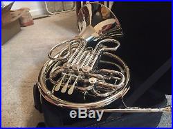 Conn 8DS (screw bell) Double French Horn withCase, Mpc