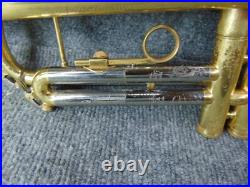 Conn Director Bb Trumpet Beginner Student School Band Case Mouthpiece