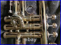 Conn Early 8b trumpet. Un Marked. Looks Absolutely Stunning