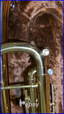 Doc Severinsen 1000B Trumpet with Case 2 Mouthpieces