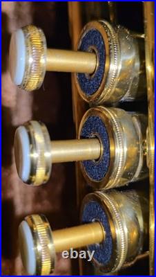 Doc Severinsen 1000B Trumpet with Case 2 Mouthpieces