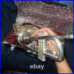 Excellent Condition YAMAHA YTR-3325S Trumpet(other things included)