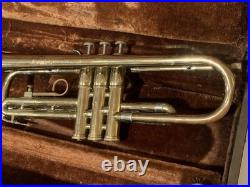 F. E. Olds Ambassador Vintage Trumpet Instrument 1974 With Case & Mouthpiece Bb