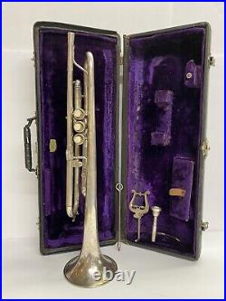 Frank Holton Llewellyn 1931 Silver Trumpet Heim Model 2 withcase and accessories