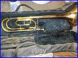 Getzen 300 Series Bb Trumpet Brass Lacquered with Case & Mouthpiece