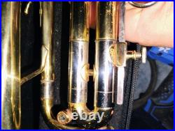 Getzen 300 Series Bb Trumpet Brass Lacquered with Case & Mouthpiece