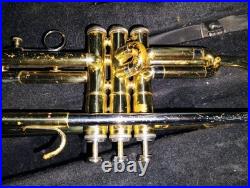 Getzen 300 Series Bb Trumpet Brass Lacquered with Case & Mouthpiece