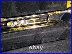 Getzen 300 Series Bb Trumpet Brass Lacquered with Case & Mouthpiece
