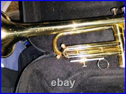 Getzen 300 Series Bb Trumpet Brass Lacquered with Case & Mouthpiece