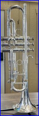 Getzen Eterna 700S (1998) Silver Plated Trumpet Withsoft Case, Mouthpieces, & More