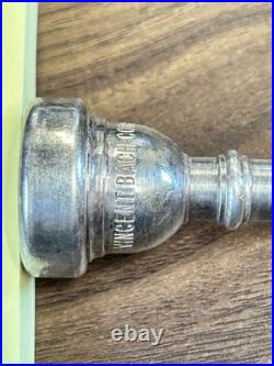 Getzen Eterna 700S (1998) Silver Plated Trumpet Withsoft Case, Mouthpieces, & More