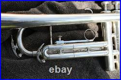 HN White KING Silver Flair 1055T trumpet Cleveland rare EXCELLENT