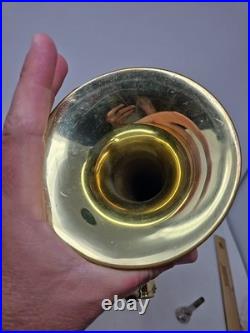 Holton Collegiate Trumpet 1965 With Mouthpiece And Original Hardcase S/N 386783