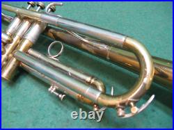 Holton Model 45 Trumpet 1950 Reconditioned Original Case & Bach 5C MP