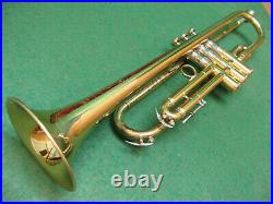 Holton Model 45 Trumpet 1951 Reconditioned Original Case & Bach 7C MP