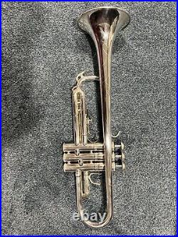 Jean Baptiste JBTP483SX Trumpet with Original Case
