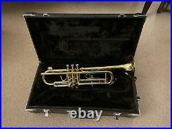 Jupiter JTR700 Bb Trumpet With Case