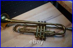 King 601 Bb Trumpet Brass Lacquered 3 Piston Gold with Mouthpiece