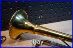 King 601 Bb Trumpet Brass Lacquered 3 Piston Gold with Mouthpiece