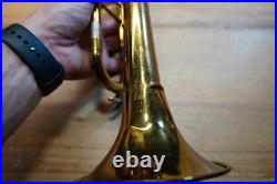 King 601 Bb Trumpet Brass Lacquered 3 Piston Gold with Mouthpiece