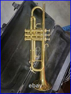 King 601 Trumpet with Carrying Case No Mouth Piece