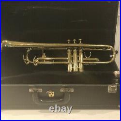 King Model 601 Trumpet with Mouthpiece & Original King Case USA Mother Of Pearl