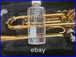 King Trumpet Gold With Valve Oil And Mouthpiece Set