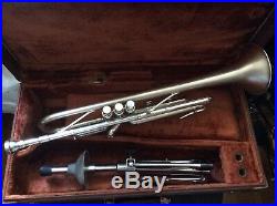 May $ale Beautiful Martin Committee Vintage Silver Matte Cool Trumpet Case Mp