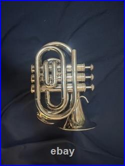 Mendini By Cecilio MPT-L Pocket Trumpet 5772 With Mouthpiece/Case NICE