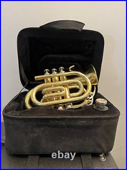 Mendini Cecilio pocket trumpet with case