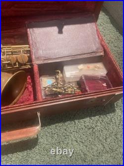Musical instruments Saxophone