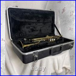 NICE Bundy Selma Gold Student Trumpet Model BTR-130 with Bundy Case & Mouthpiece