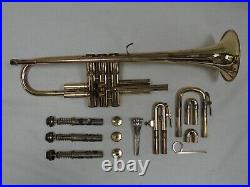 OLDS TRUMPET A 10? Ambassador 1968 with Hardshell Case and MP Ser #686537