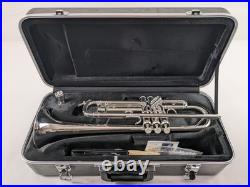 ORION Silver Bb Trumpet OTR-411S with Mouthpiece Case (EC2031883) ORION Silver Bb Trumpet OTR-411S with Mouthpiece Case (EC2031883)