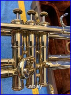 Olds Vintage Ambassador Trumpet Fullerton Ca with Hard Case