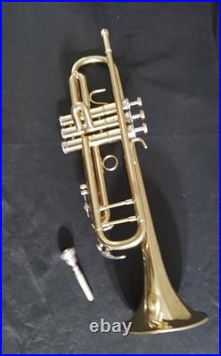 Orlando Deluxe Trumpet made in U. S. A. With7C Mouthpiece and good case