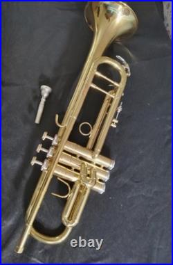 Orlando Deluxe Trumpet made in U. S. A. With7C Mouthpiece and good case