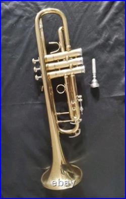 Orlando Deluxe Trumpet made in U. S. A. With7C Mouthpiece and good case